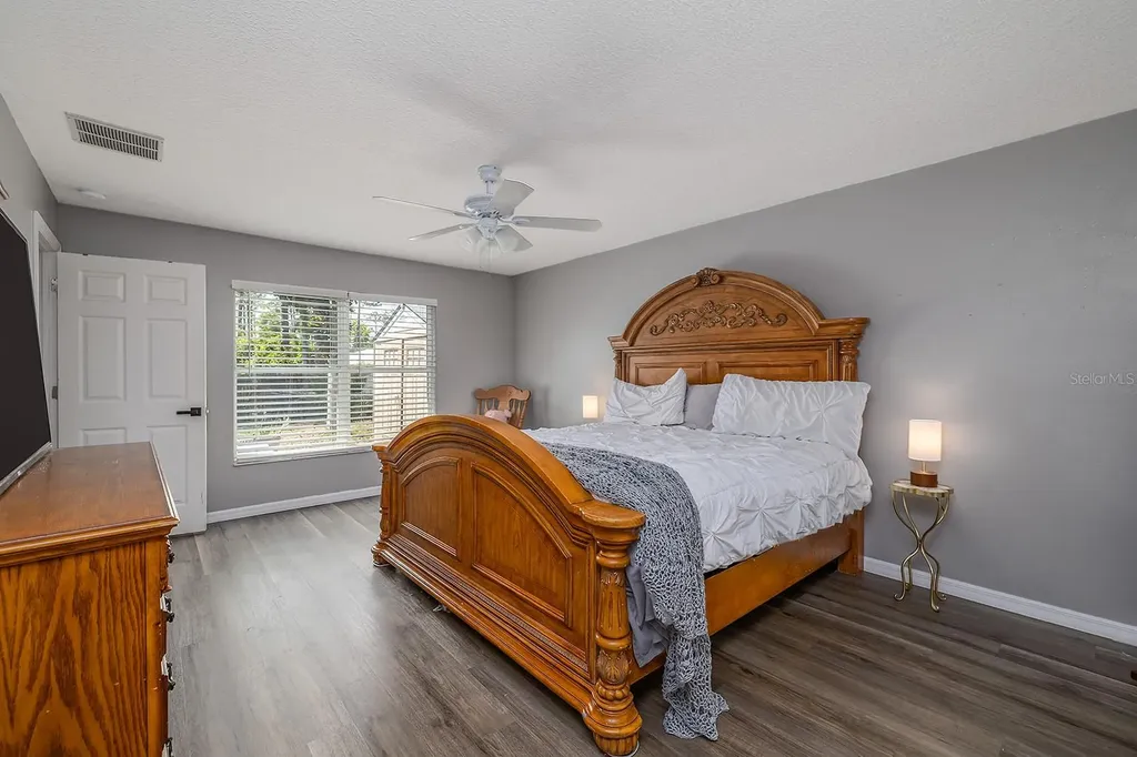 137 Ryberry Drive Palm Coast FL 32164