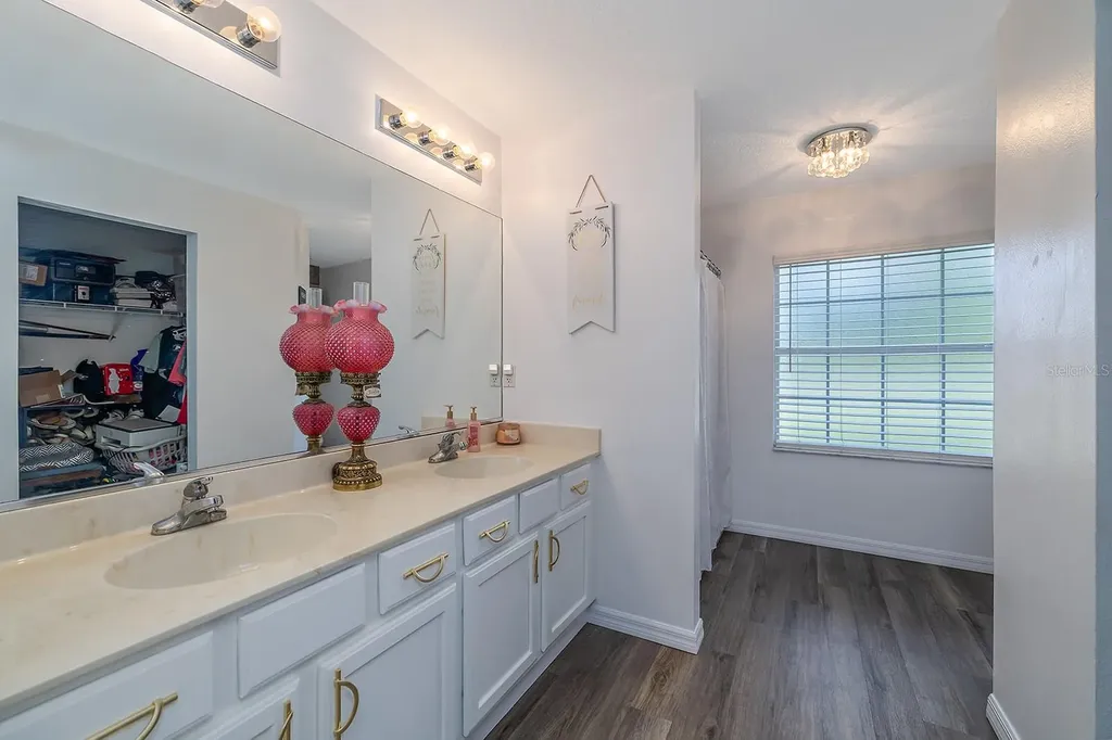 137 Ryberry Drive Palm Coast FL 32164