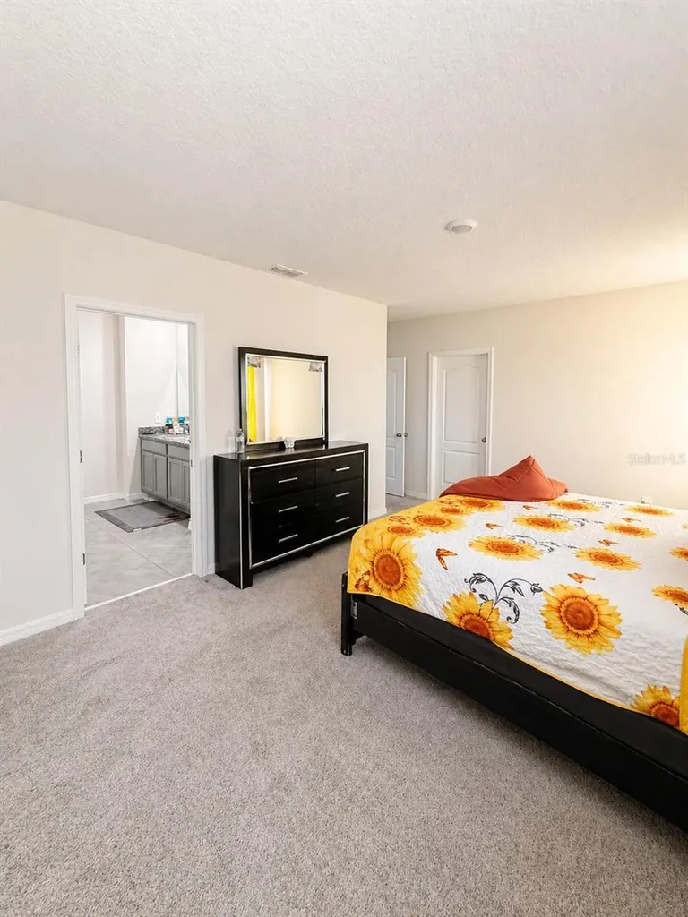 2826 Waterlily Way Kissimmee FL 34759