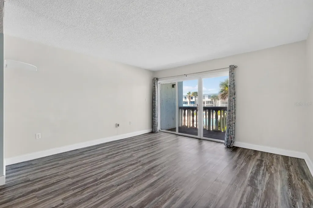 4590 S Atlantic Avenue Port Orange FL 32127