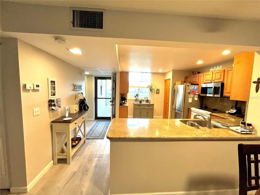 335 Springdale Drive Bradenton FL 34210