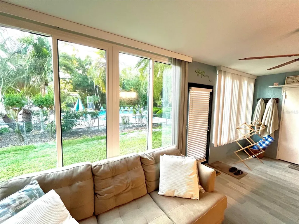335 Springdale Drive Bradenton FL 34210