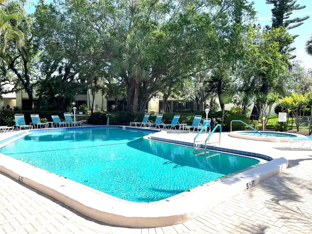 335 Springdale Drive Bradenton FL 34210