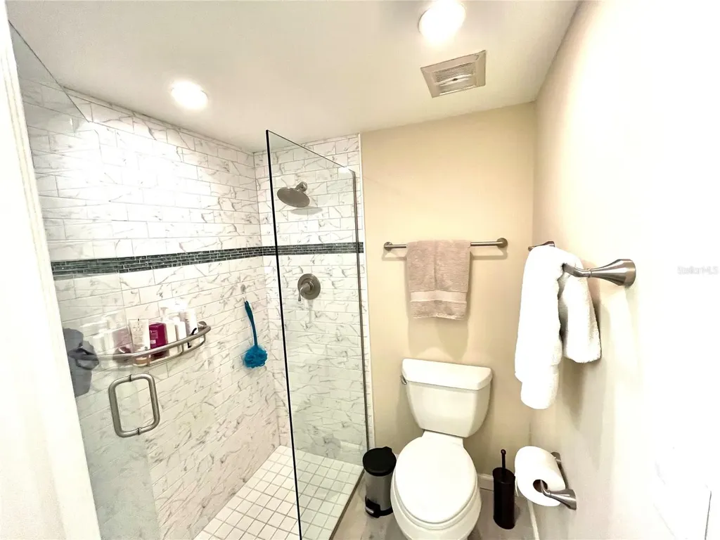335 Springdale Drive Bradenton FL 34210