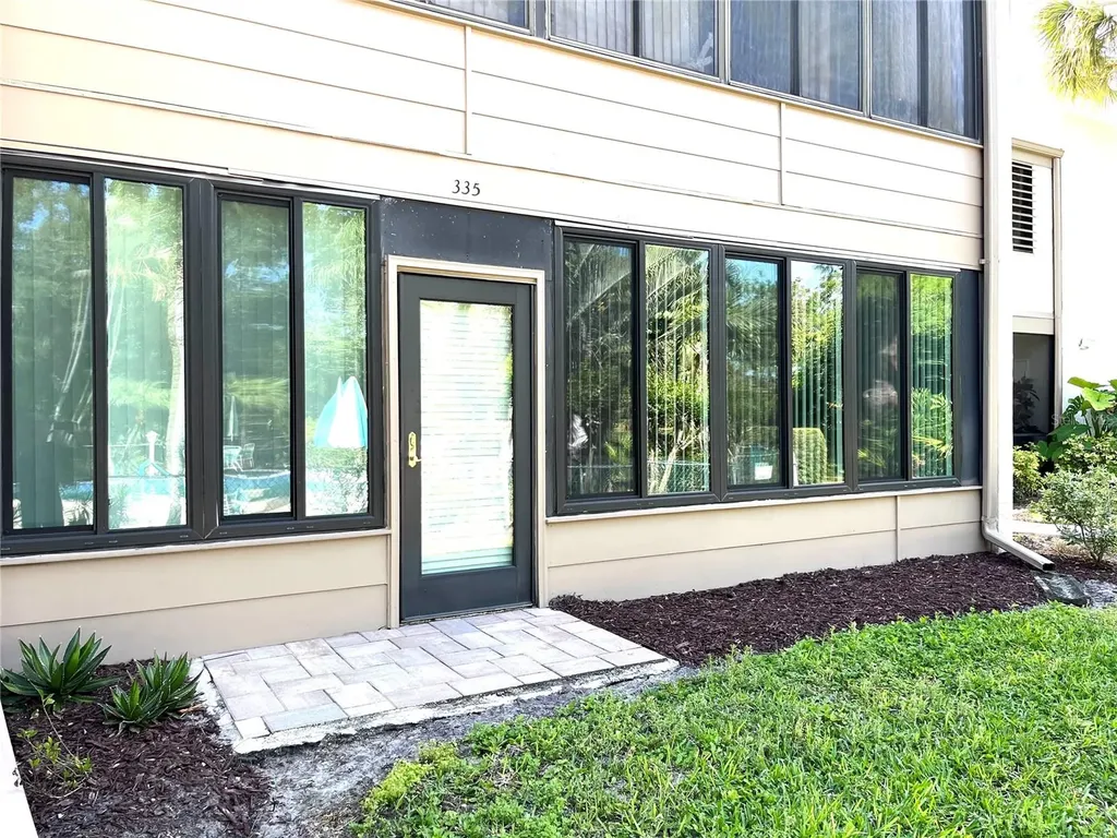 335 Springdale Drive Bradenton FL 34210