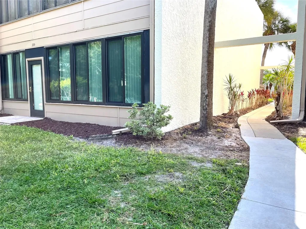 335 Springdale Drive Bradenton FL 34210