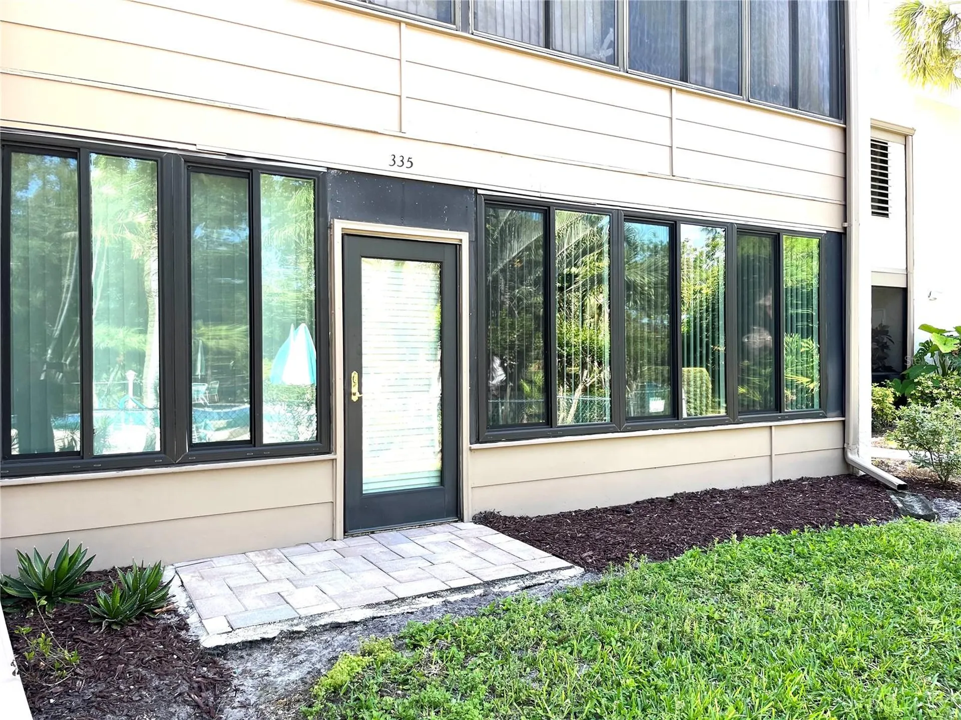 335 Springdale Drive Bradenton FL 34210