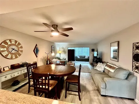 335 Springdale Drive Bradenton FL 34210