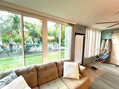 335 Springdale Drive Bradenton FL 34210