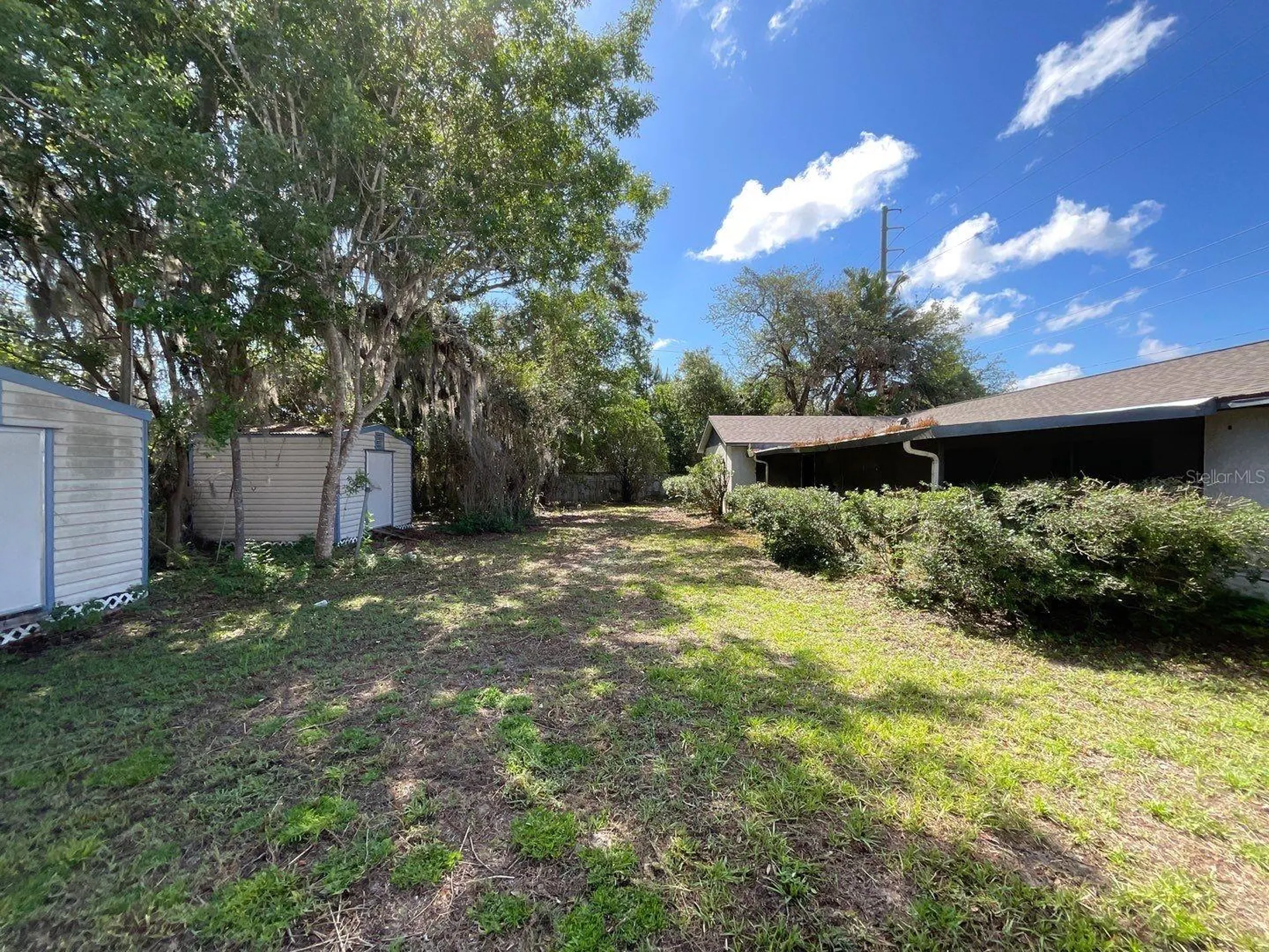 1627 Saxon Boulevard Deltona FL 32725