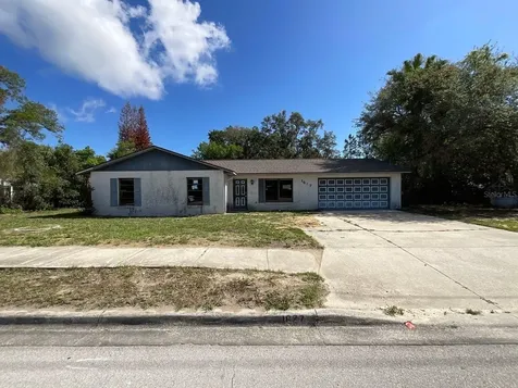 1627 Saxon Boulevard Deltona FL 32725