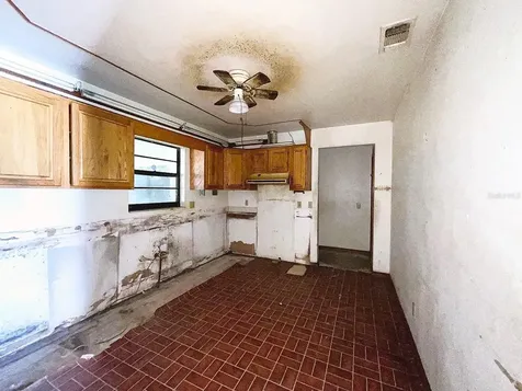 1627 Saxon Boulevard Deltona FL 32725