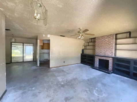 1627 Saxon Boulevard Deltona FL 32725