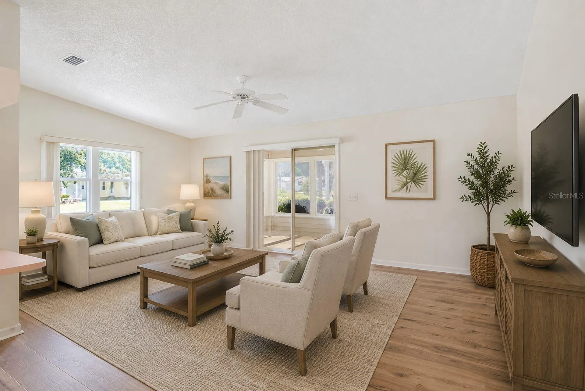 1114 Paradise Drive Lady Lake FL 32159
