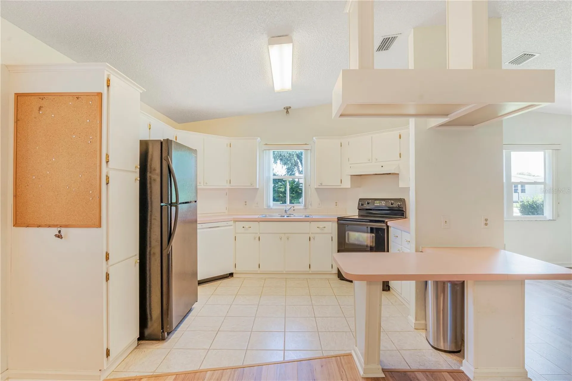 1114 Paradise Drive Lady Lake FL 32159