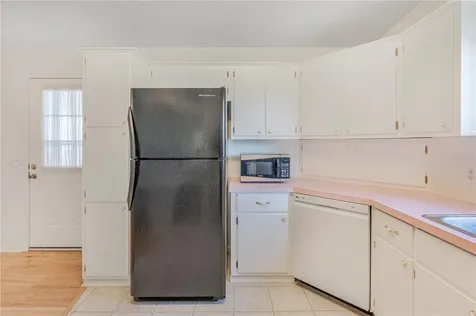 1114 Paradise Drive Lady Lake FL 32159