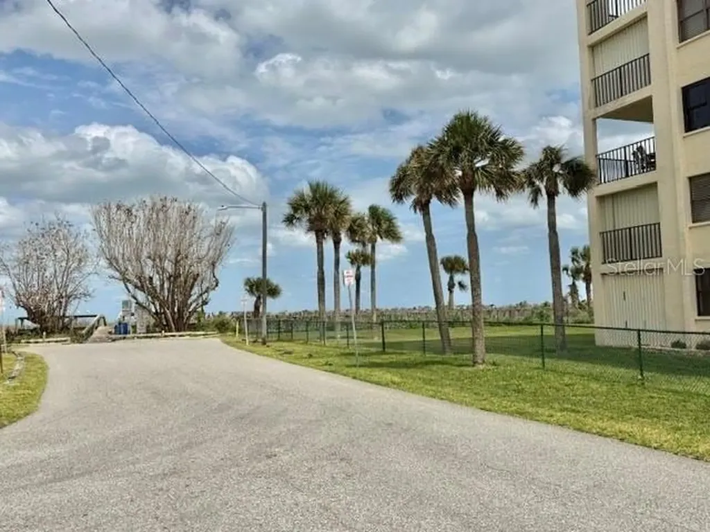 545 Garfield Avenue Cocoa Beach FL 32931
