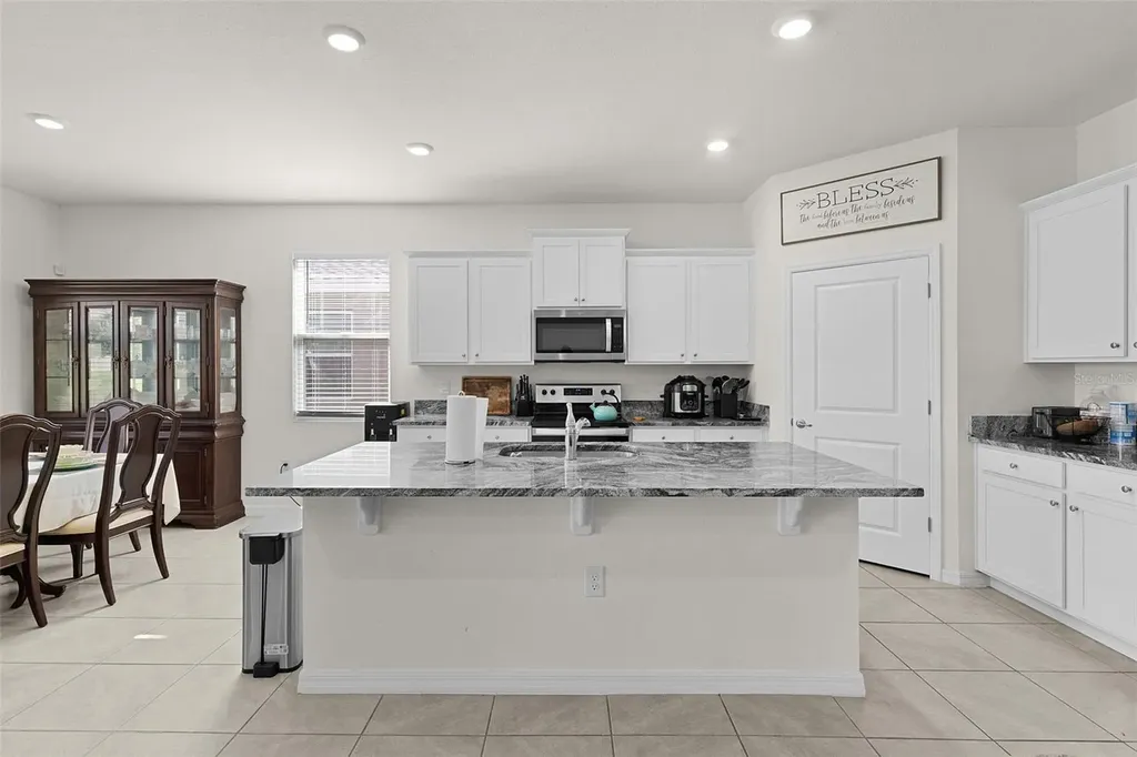 5092 Stokes Way Wildwood FL 34785
