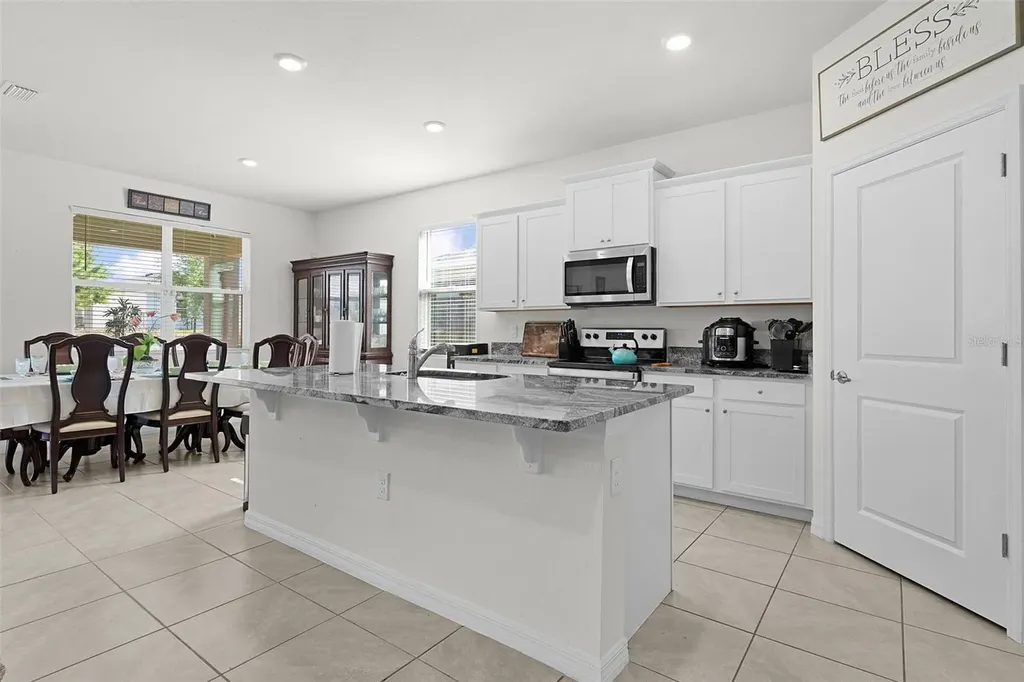 5092 Stokes Way Wildwood FL 34785