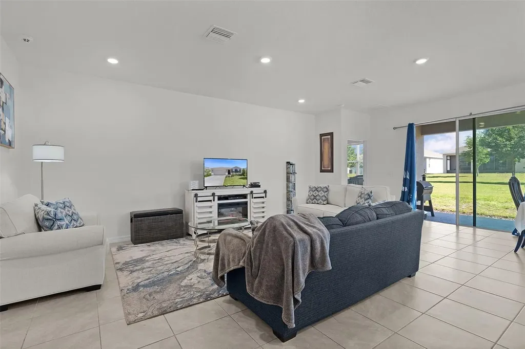 5092 Stokes Way Wildwood FL 34785