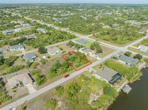14337 Edna Circle Port Charlotte FL 33981