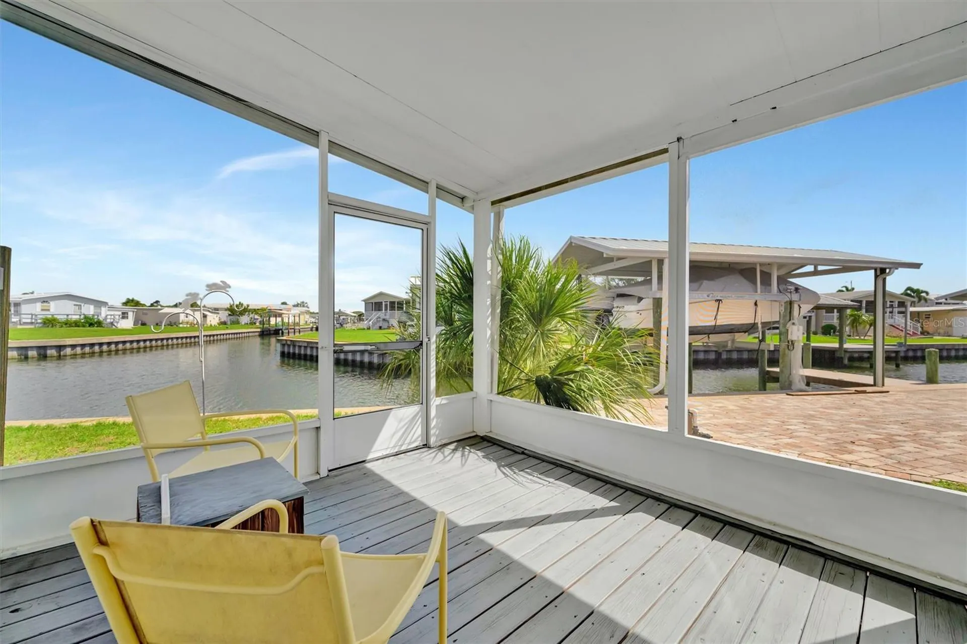 162 S Saint Thomas Circle Apollo Beach FL 33572