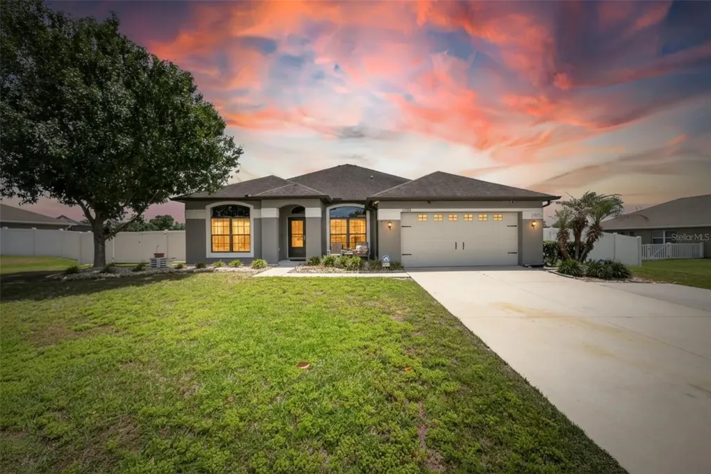 32138 Oak Glen Drive San Antonio FL 33576