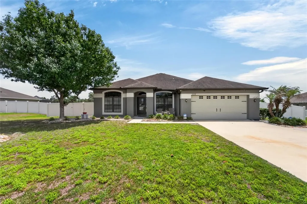 32138 Oak Glen Drive San Antonio FL 33576