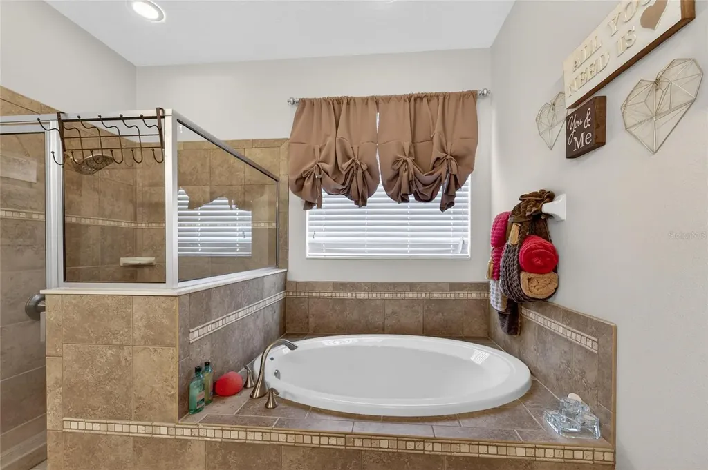 32138 Oak Glen Drive San Antonio FL 33576