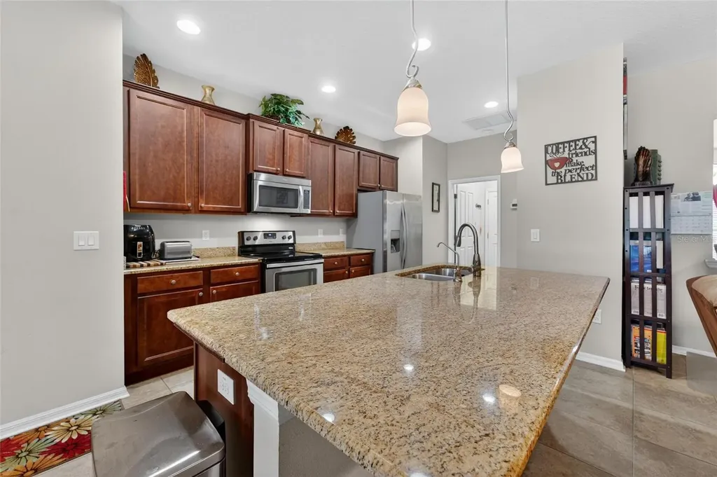32138 Oak Glen Drive San Antonio FL 33576