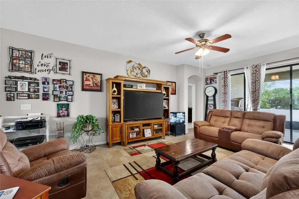 32138 Oak Glen Drive San Antonio FL 33576