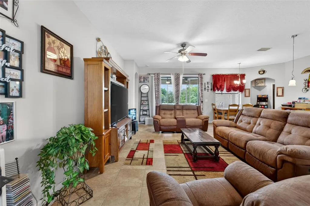 32138 Oak Glen Drive San Antonio FL 33576