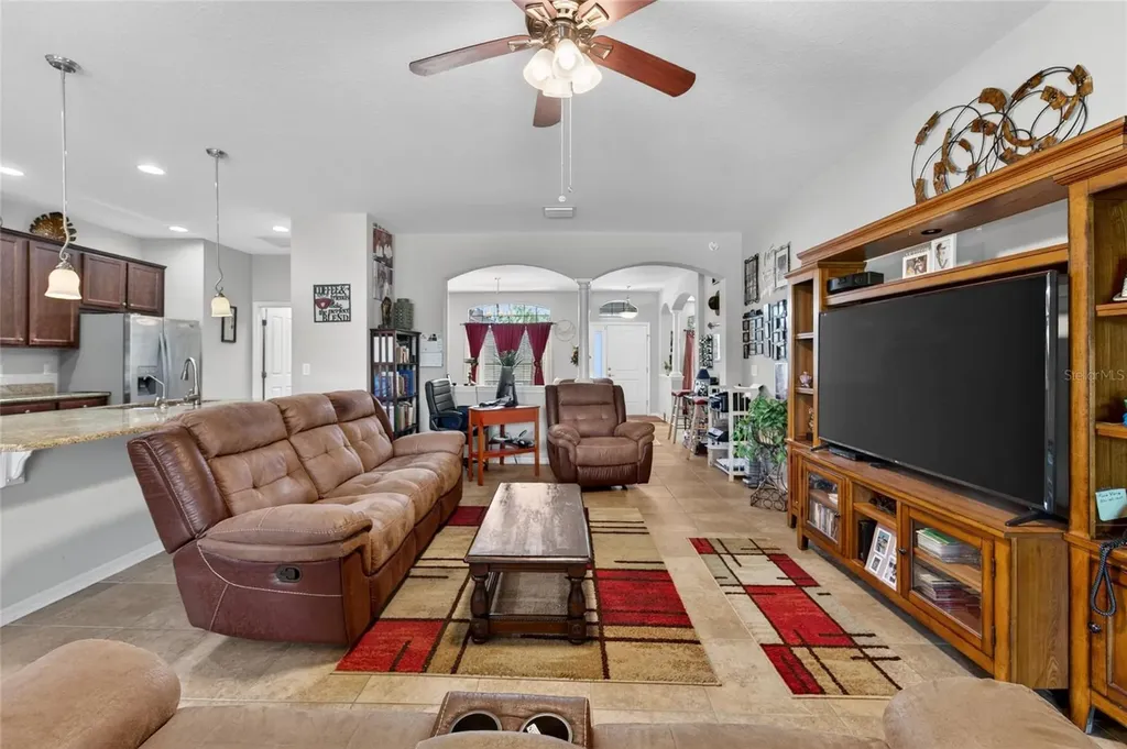 32138 Oak Glen Drive San Antonio FL 33576