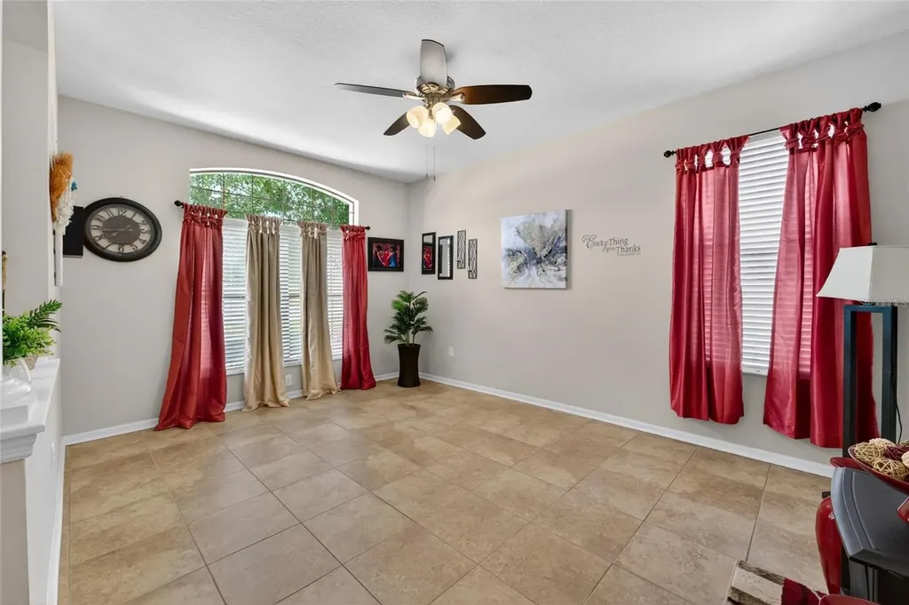 32138 Oak Glen Drive San Antonio FL 33576