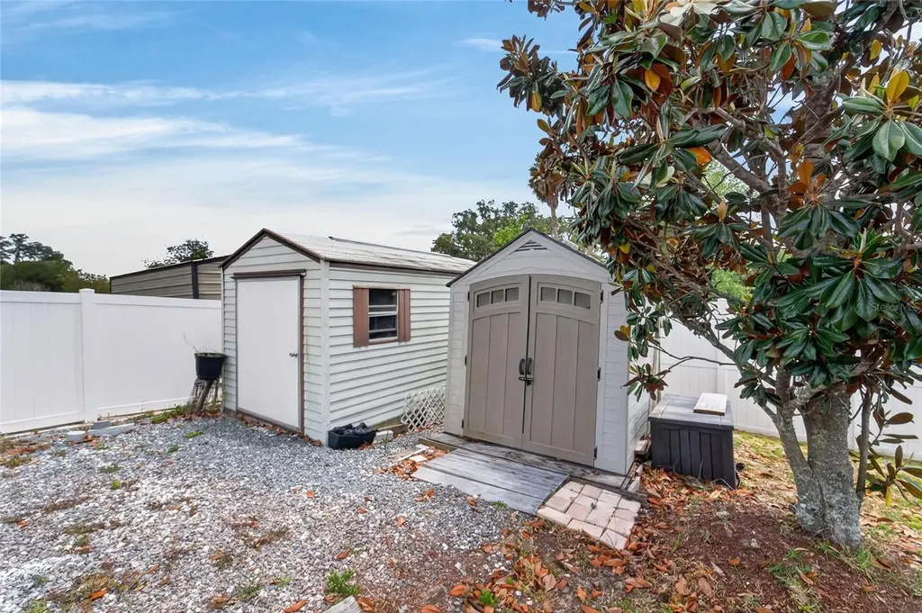32138 Oak Glen Drive San Antonio FL 33576