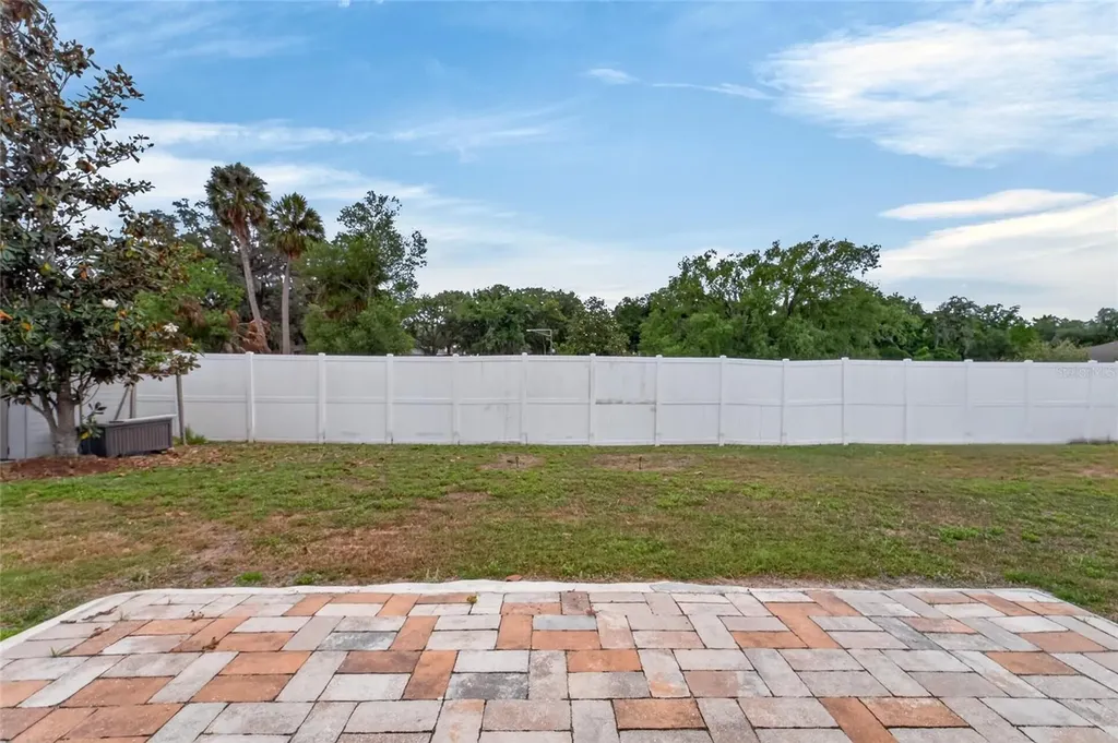32138 Oak Glen Drive San Antonio FL 33576