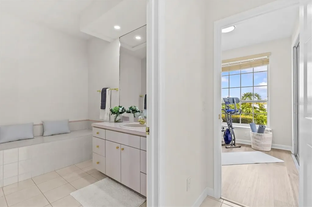 948 Riverside Ridge Road Tarpon Springs FL 34688