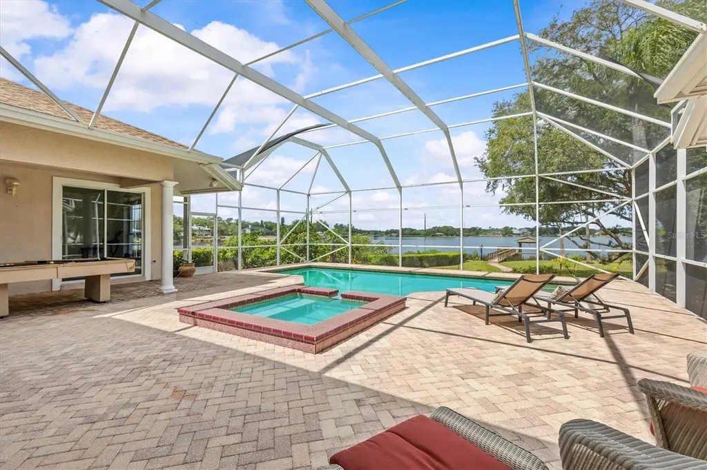 948 Riverside Ridge Road Tarpon Springs FL 34688