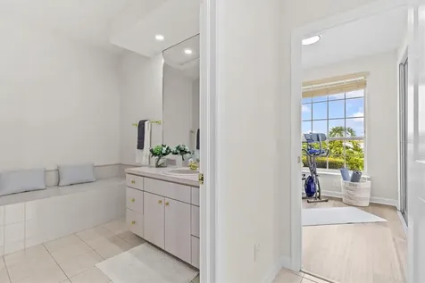 948 Riverside Ridge Road Tarpon Springs FL 34688