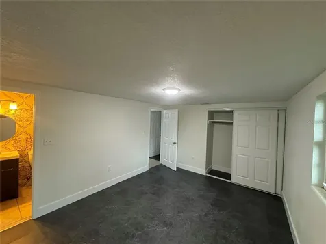 10601 N 52nd Street Temple Terrace FL 33617