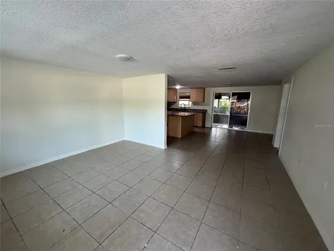 10601 N 52nd Street Temple Terrace FL 33617
