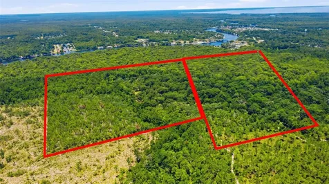 2140 St Johns River Road Astor FL 32102