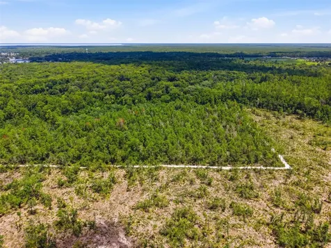 2140 St Johns River Road Astor FL 32102