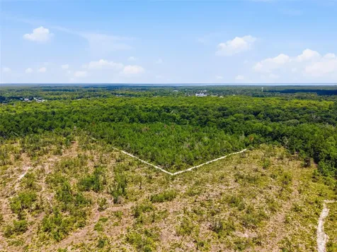2140 St Johns River Road Astor FL 32102