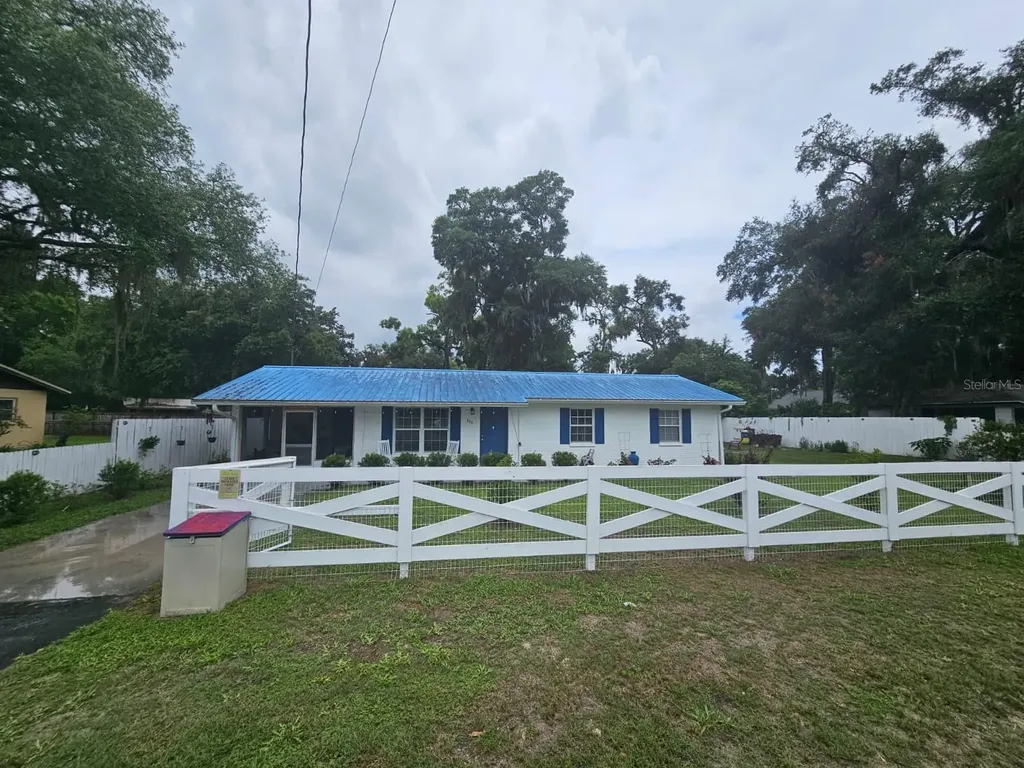 440 SW 264th Street Newberry FL 32669