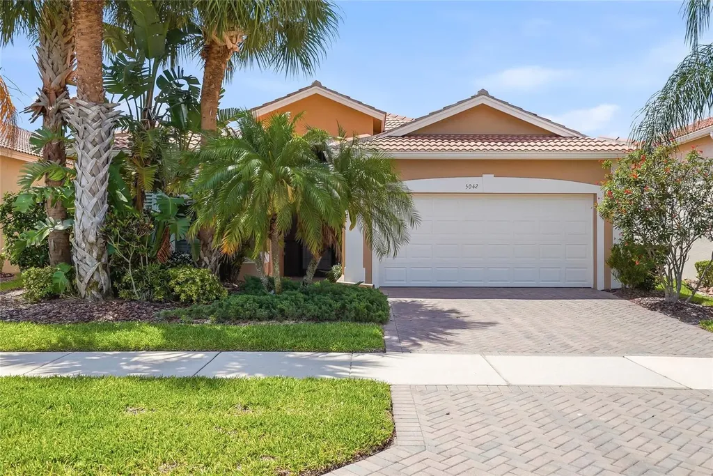 5042 Sandy Brook Circle Wimauma FL 33598