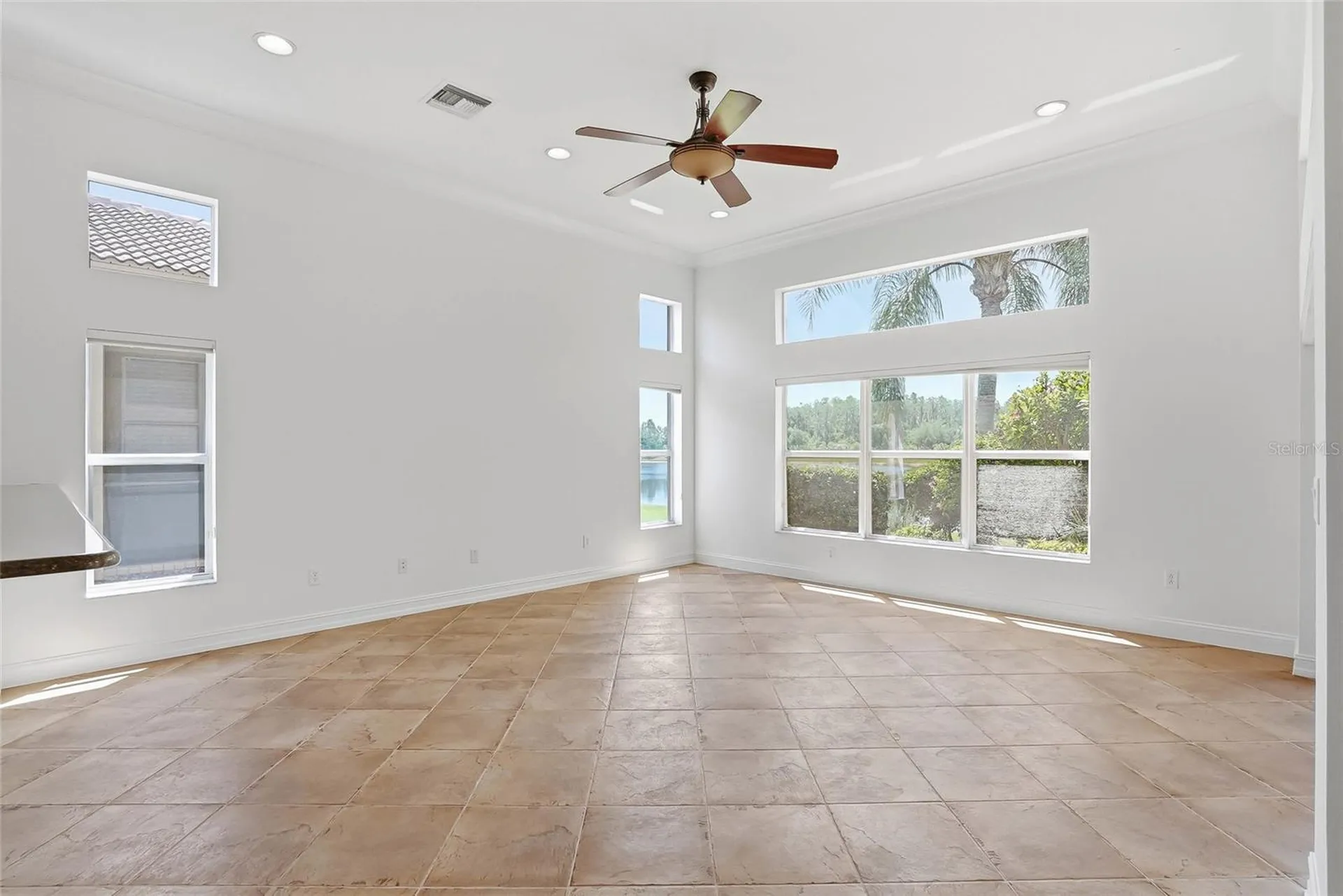 5042 Sandy Brook Circle Wimauma FL 33598