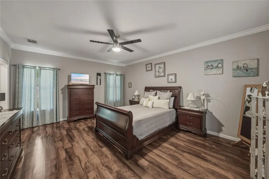 37220 Neukom Avenue Zephyrhills FL 33541