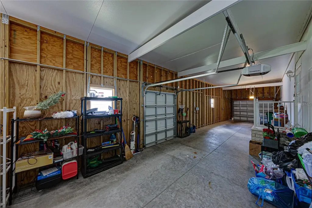 37220 Neukom Avenue Zephyrhills FL 33541