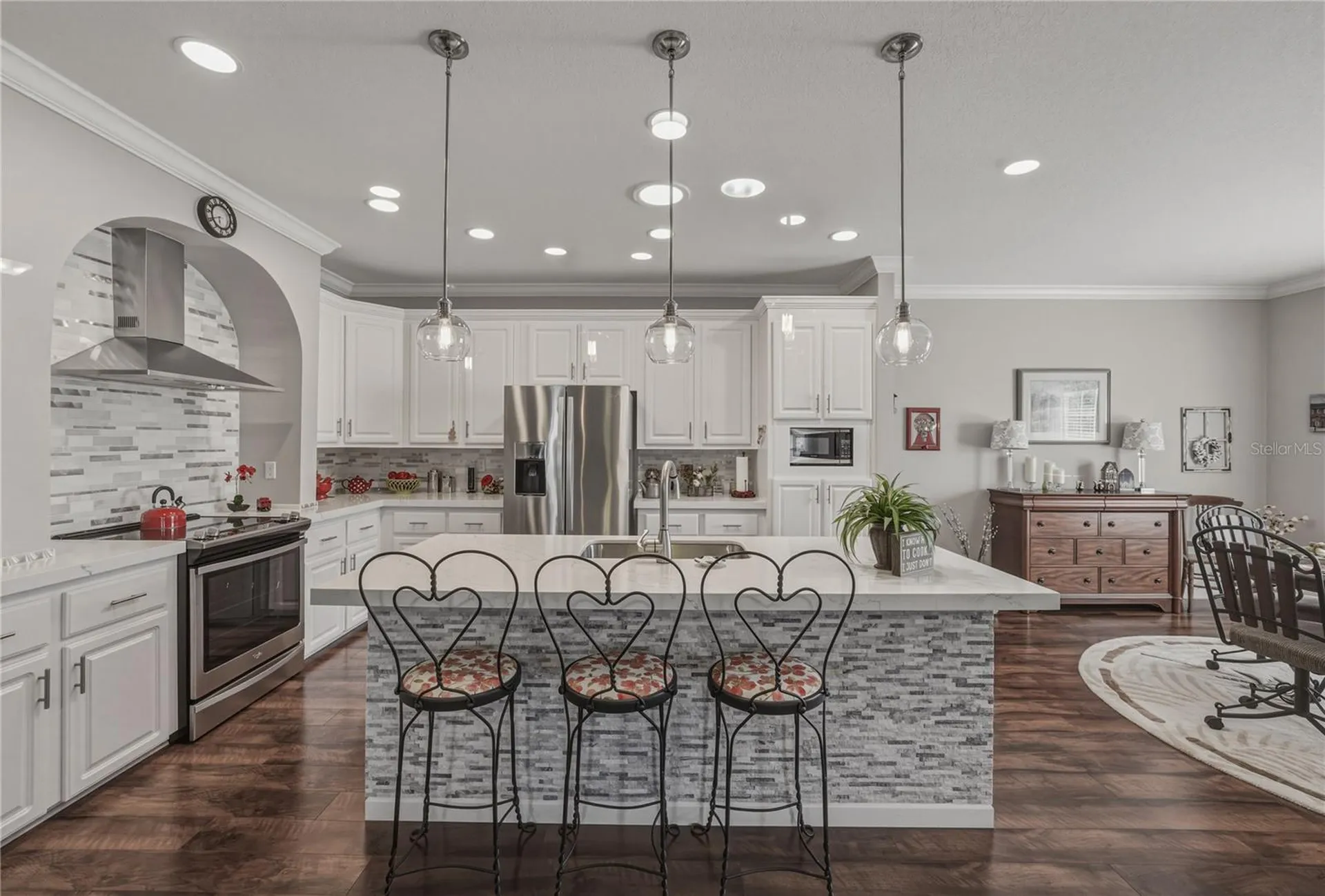 37220 Neukom Avenue Zephyrhills FL 33541